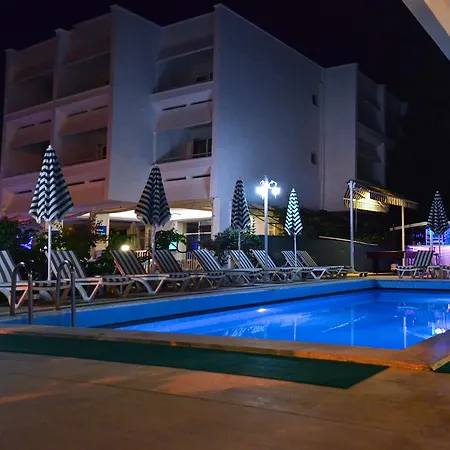 Palm Otel 3*