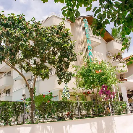 Otel Palm